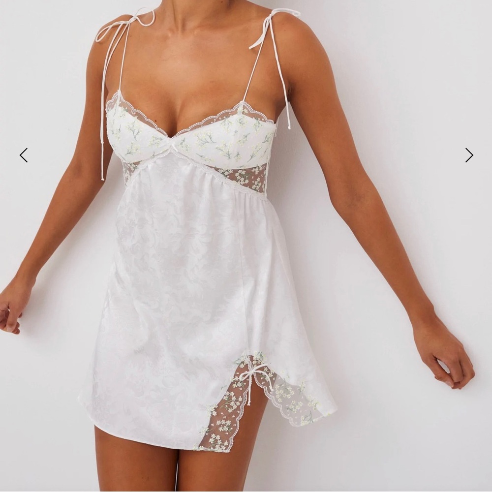For love & lemons baby’s breath slip dress